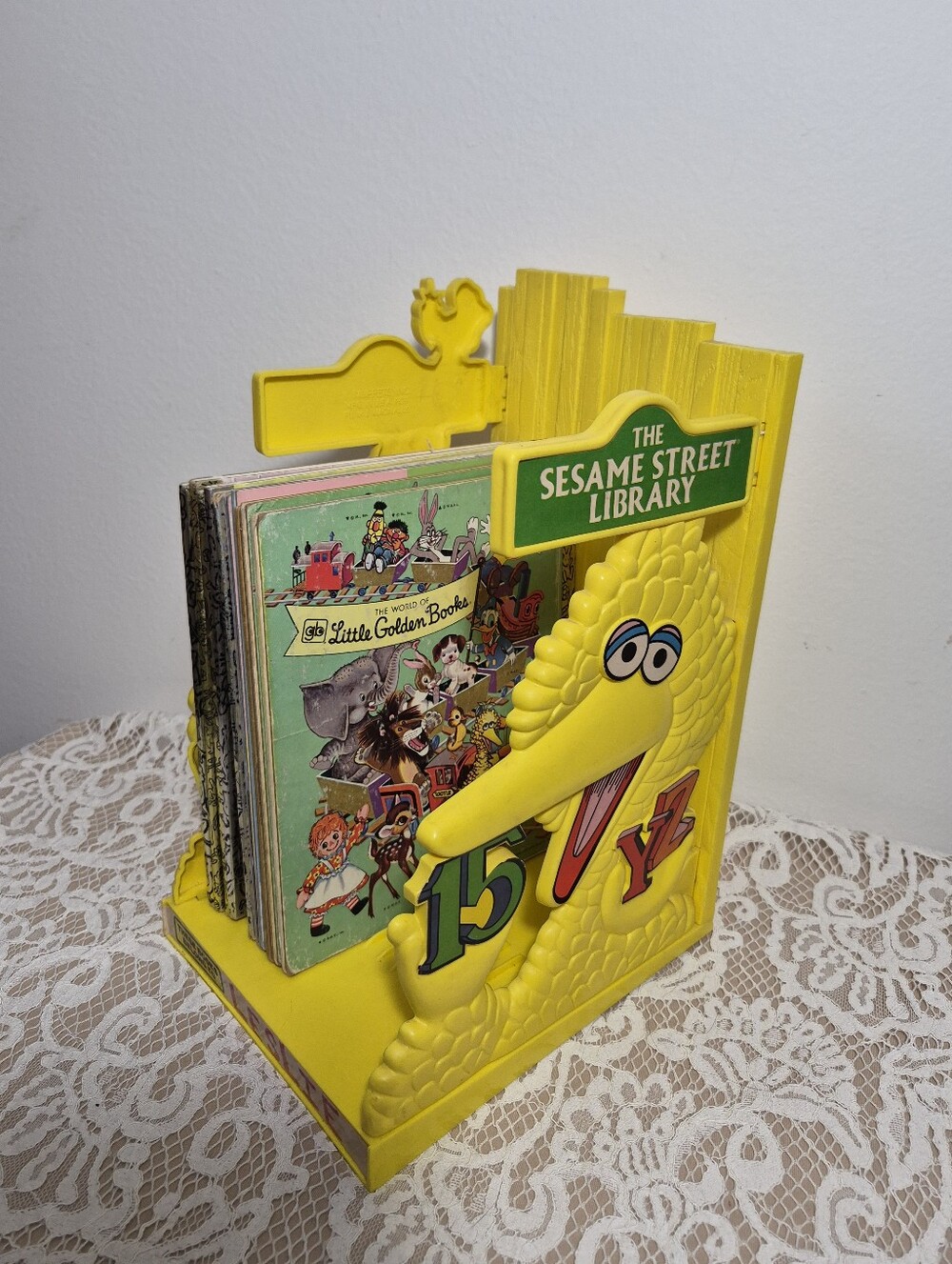 Big Bird Book Rack - Picture 4 of 11